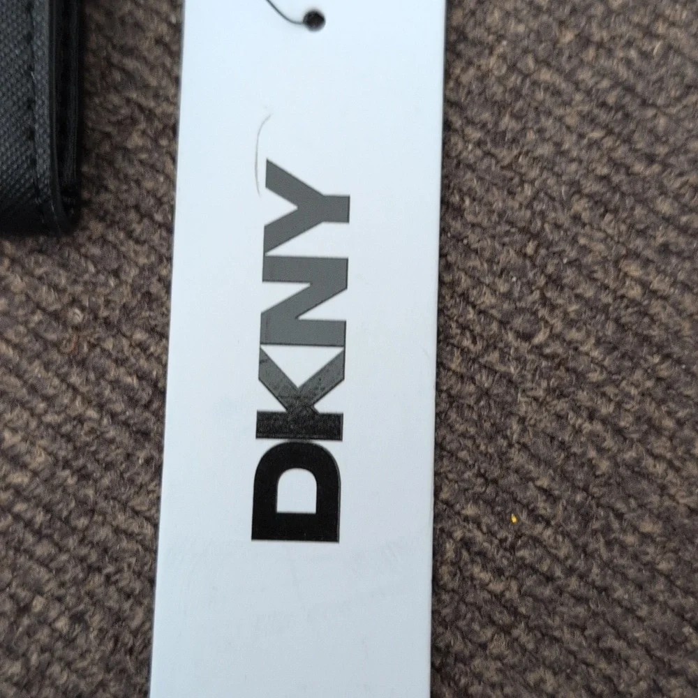 NWT DKNY Black Textured Bifold Mini Wallet - Picture 6 of 7